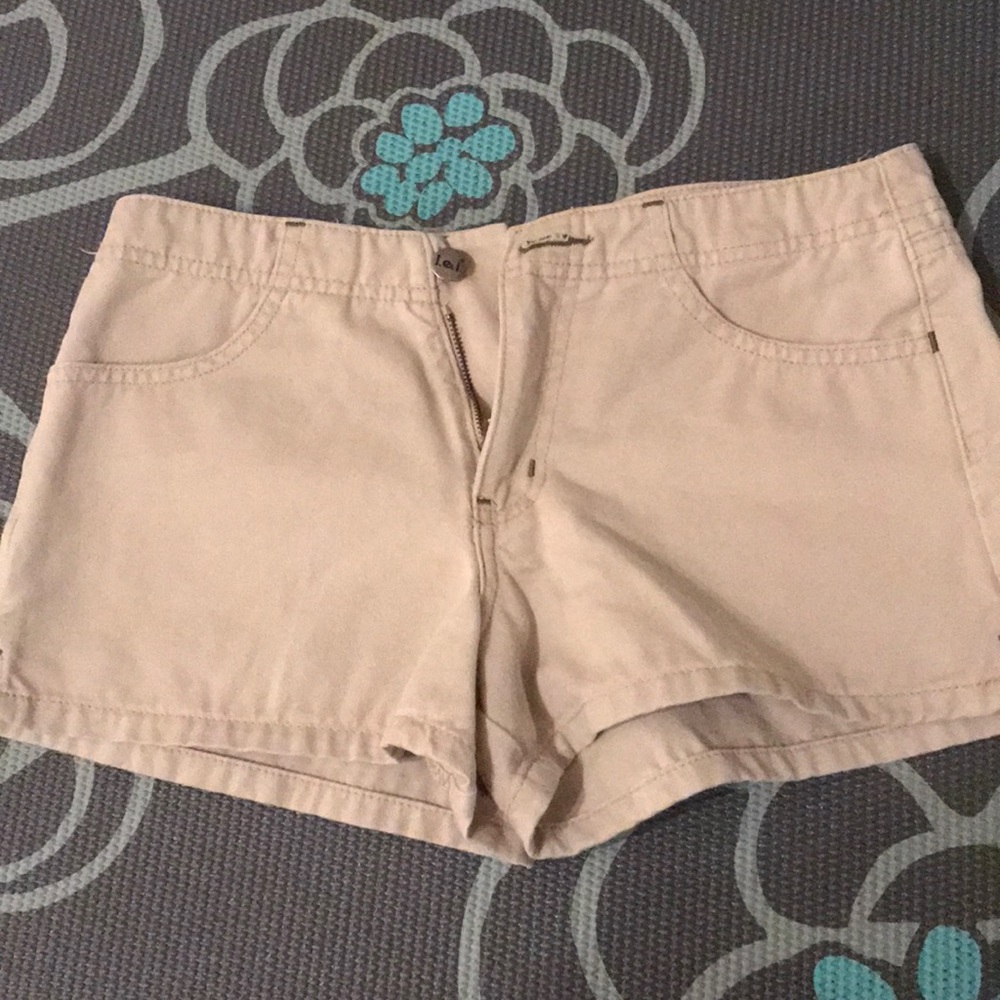 Beige blue jean shorts